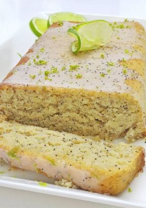 Una foto de Pastel de limón sin huevos y sin leche