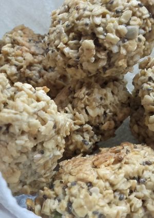 Una foto de Galletitas de avena dietéticas/light y económicas♡ (sin harina)