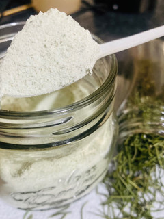 A picture of Rosemary Salt.