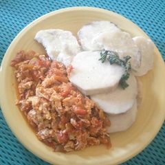 A picture of Yam and egg sauce.