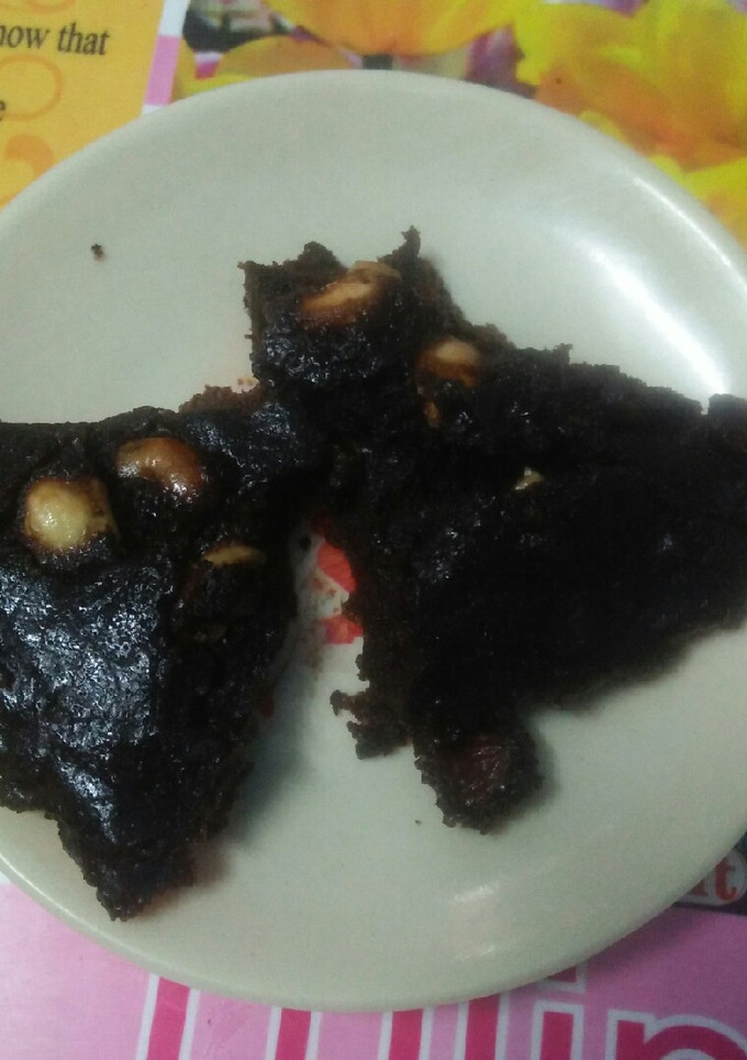 🍪சாக்கோ பிஸ்கட் கேக் 🎂(Leftover choco biscuit cake 🎂) செய்முறை முக்கிய புகைப்படம்