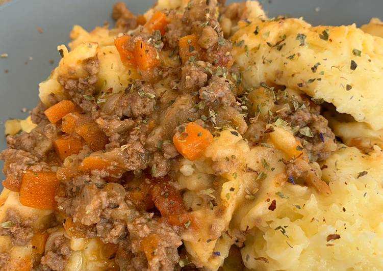 Pastel de patata y carne a la cerveza
