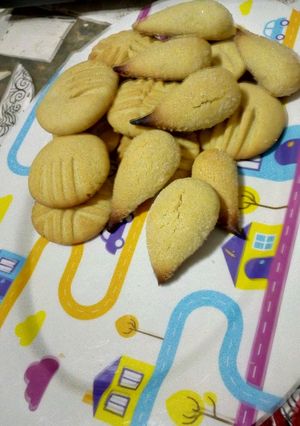 A picture of Butter cookies.