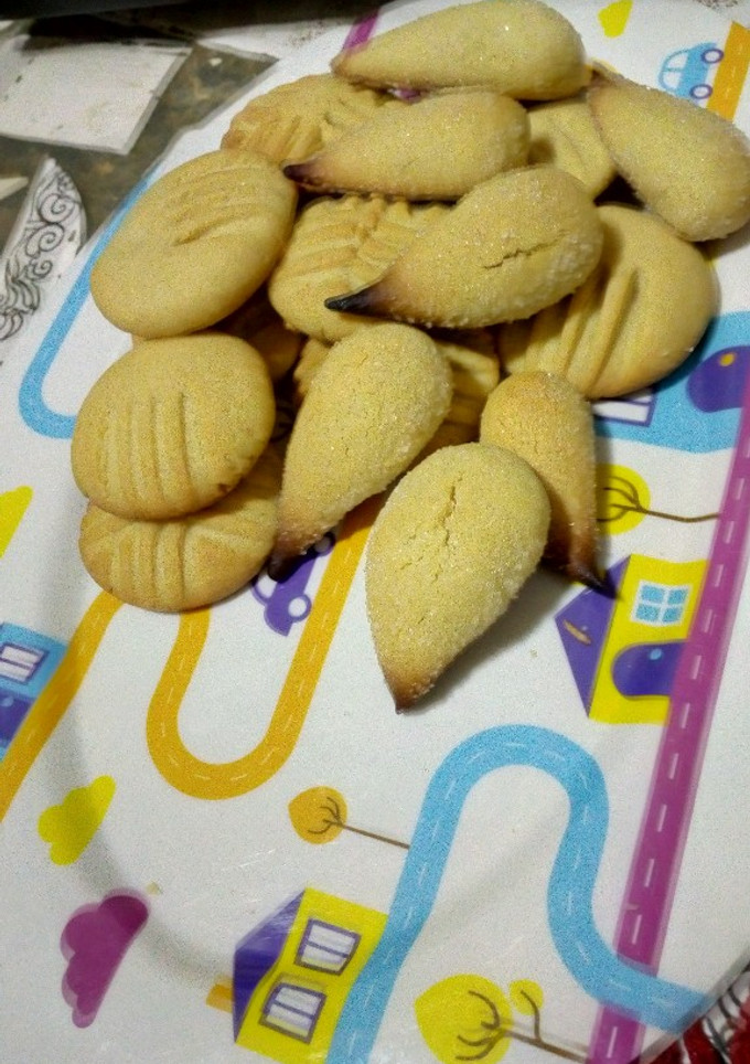 A picture of Butter cookies.