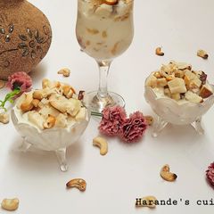 A picture of Granola fruit parfait.