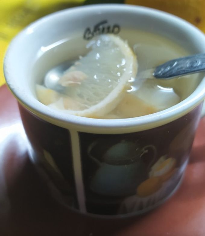 Una foto de Té de limón