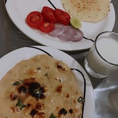A picture of Veg toofani.