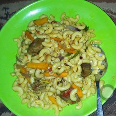 A picture of Fried macaroni.