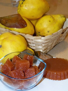 Una foto de Dulce de membrillo (thermomix)