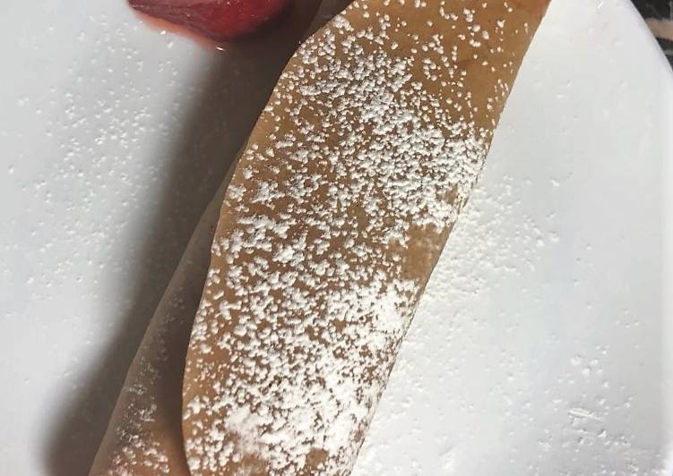 Chocolate-Almond Crepes with Strawberry Filling