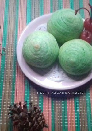 Foto resep Thousand layers/Bakpia Mumbul aka spiral moon cake