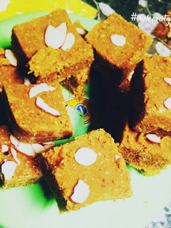 કાટલું(Katlu Recipe in Gujarati) રેસીપી મુખ્ય ફોટો