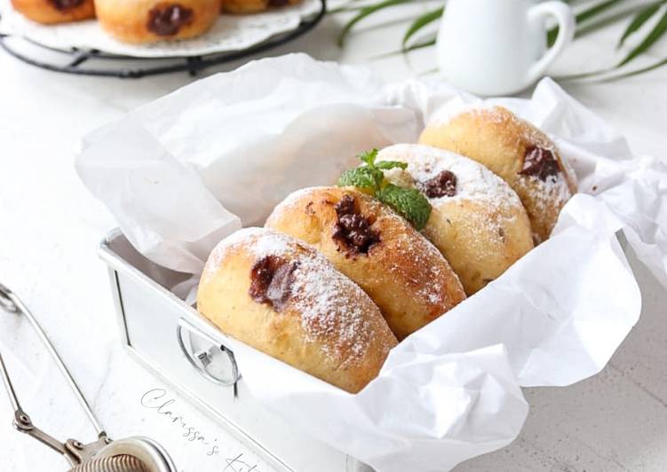 Bomboloni Kulit Pisang