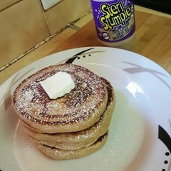 Steri Stumpie Flapjacks A picture of Steri Stumpie Flapjacks.