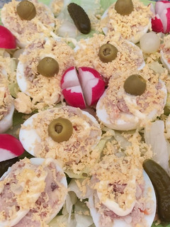 Una foto de Huevos rellenos