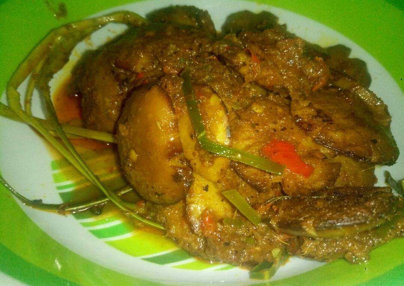 Rendang jengkol