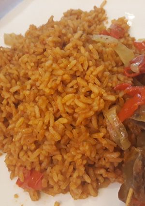A picture of Jollof rice.