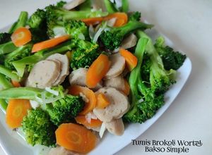 Foto resep Tumis Brokoli Wortel Bakso Simple