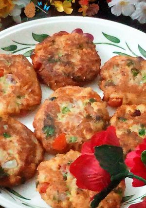 A picture of Aaloo Chapali Kabab.