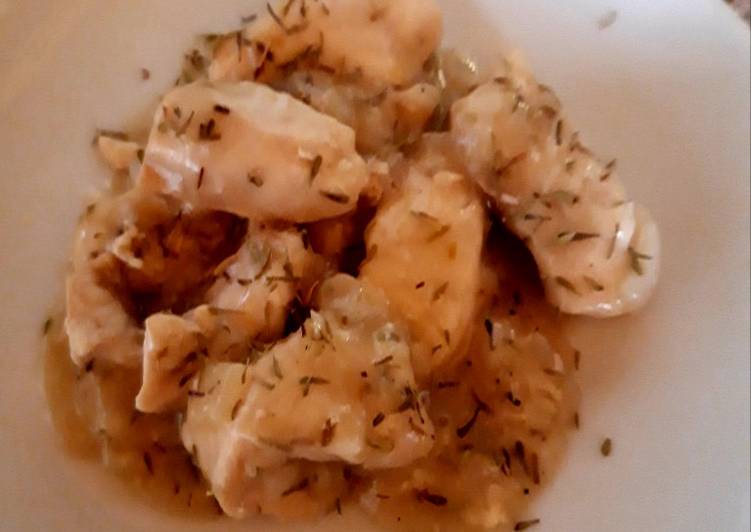 Straccetti di pollo al vino B e timo