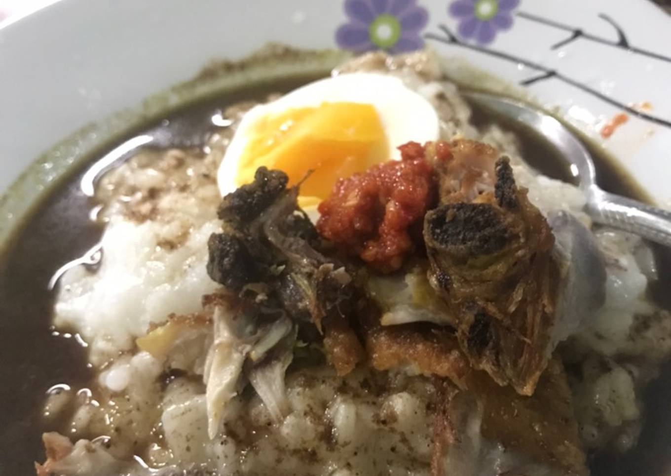 Bubur ayam kuah rawon