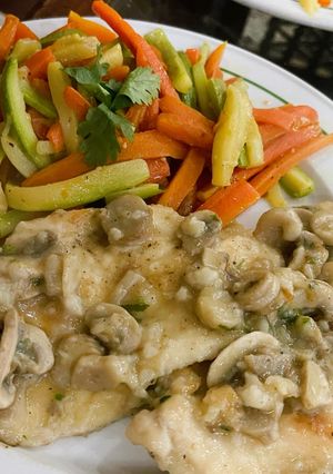 Foto di Scaloppine di pollo ai funghi
