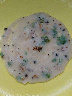 ரவை தோசை (Ravai dosai recipe in tamil) செய்முறை முக்கிய புகைப்படம்