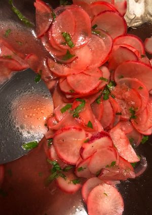 Una foto de Ensalada de rabanitos