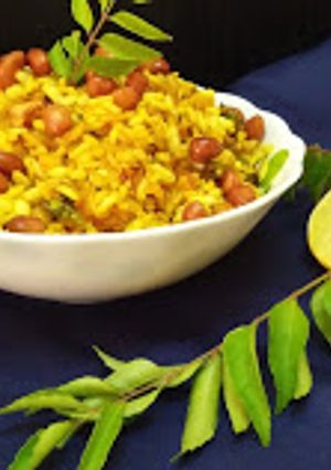 A picture of Murmura poha.