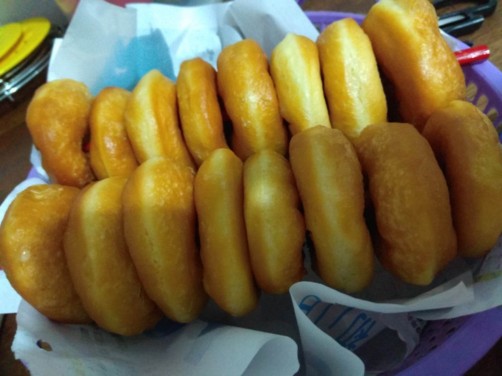 Cara Memasak Donut empuk topping glaze ala JCO Farah Quinn