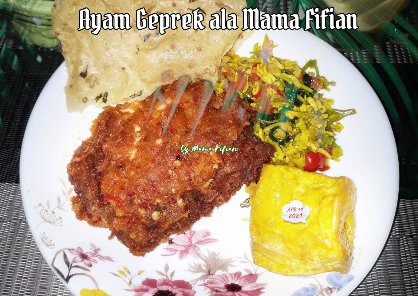 Ayam Geprek ala Mama Fifian