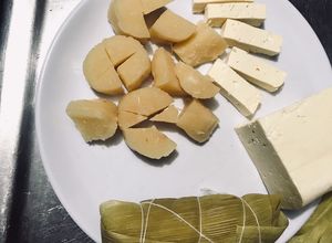 Una foto de Comida de campo el queso