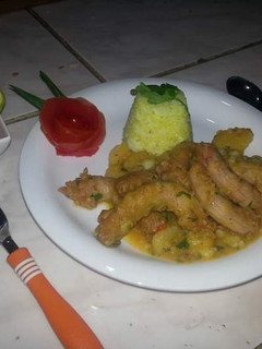 Una foto de Un RIIICO picante de cogotito de pollo
