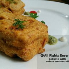 Bread pakora/fritters A picture of Bread pakora/fritters.