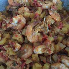 A picture of Sambal Goreng Udang Kentang.