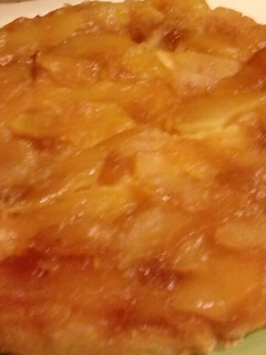 Una foto de Tarta invertida de manzana