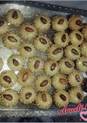 صورة لوصفة قاطو بالشوكولاته و كراميل
