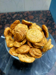 A picture of Chakri Mathri.