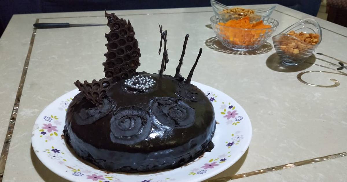 Dark Chocolate cake with homemade sauce Recipe by Kalpana Rai ...