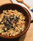 Cơm Chiên Cá Thu, Cá Hồi & Rong Biển