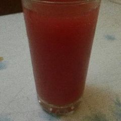 A picture of Watermelon and ginger juice.