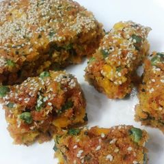A picture of Baked Handwo.