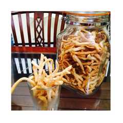 A picture of Stik Bawang Renyah.