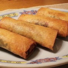 A picture of Easy Spring Rolls with Chicken Breast and Shiso.