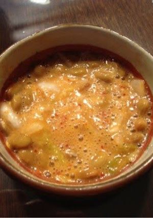 A picture of Kimchi, Natto and Vinegar (Great for Dieters).