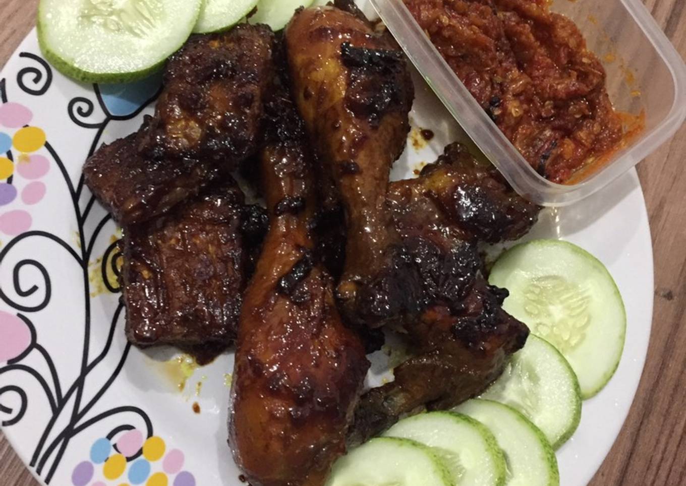 Unkep dengan ayam goreng