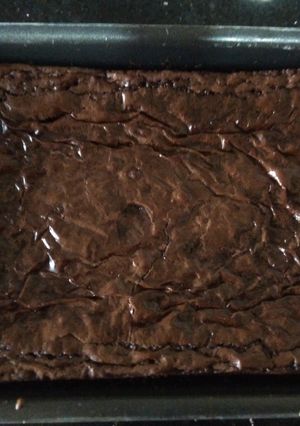 A picture of Chocolovers molten brownies.