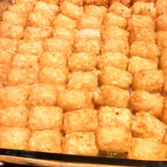 A picture of Tator Tot Hotdish.