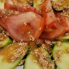 A picture of Easy Asian sesame salad dressing.