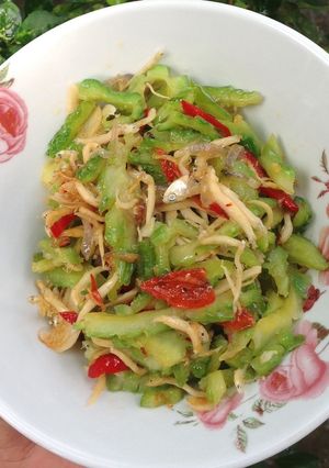 Foto resep Oseng Pare Teri Medan